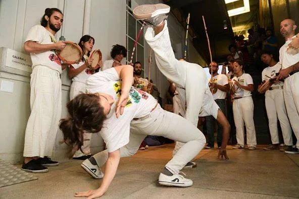 Alunos de Capoeira do Mestre Omri